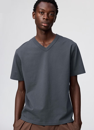 Футболка цупка uniqlo (482301)