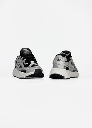 Adidas ozmillen silver/black 3