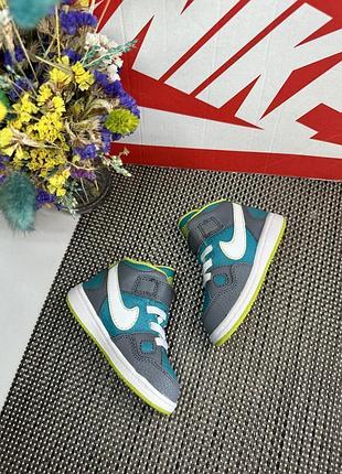 Оригинальные крассовки nike 7