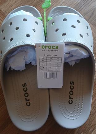 Шльопанці жіночі crocs світло-бежеві, розмір 39, довжина устілки 26 см, матеріал крослайт