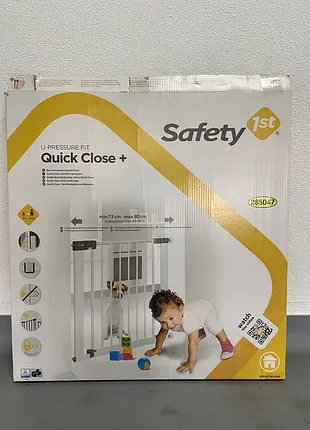 Защитная дверная решетка (барьер безопасности) safety 1st quick close +, предназначенную для защиты детей и животных.