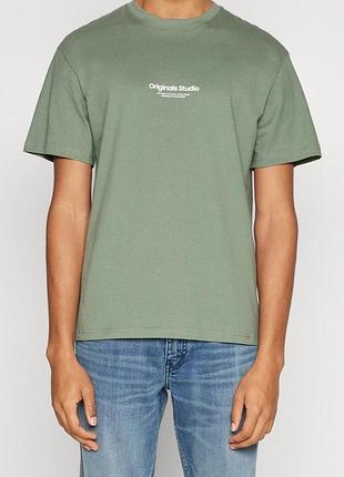 Чоловіча футболка jack & jones originals studio зелена