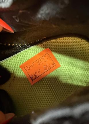 Оригінальні кросівки nike 5