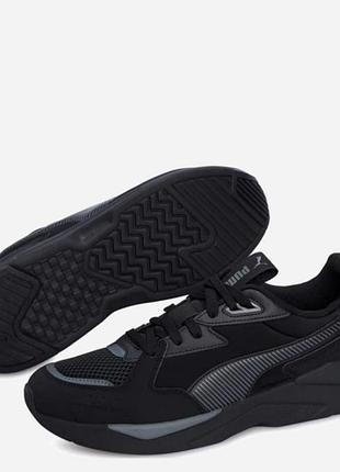 Кросівки чоловічі puma чорні 40.5 р.