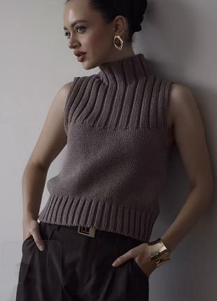 Гольф/светр бежевий zara без рукавів, розмір s