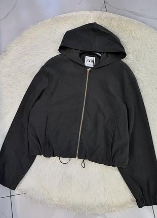 Бомбер/куртка жіноча zara з капюшоном xs/s
