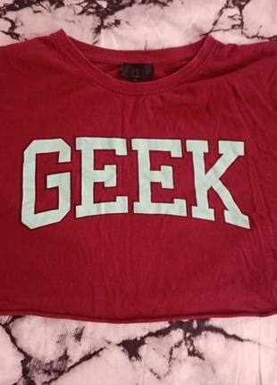 Футболка жіноча з написом geek, бордова