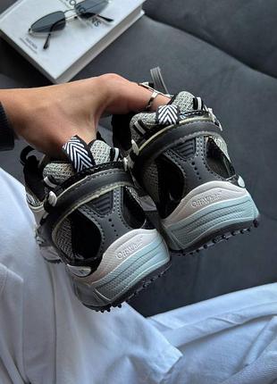 Be right back grey/black 4