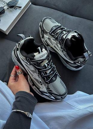 Be right back grey/black 3