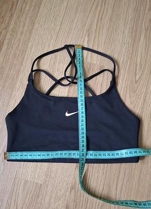 Топ спортивный nike 2