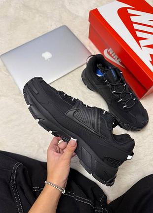 Nike air zoom vomero roam black