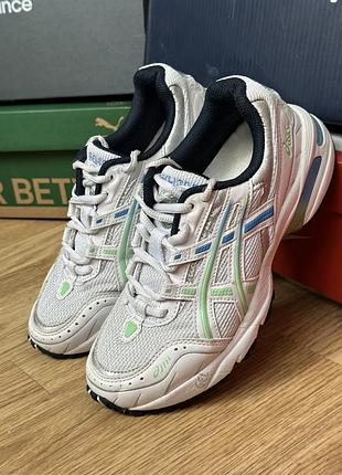 Кросівки asics gel-1090 білі, розмір 37, довжина устілки 23 см