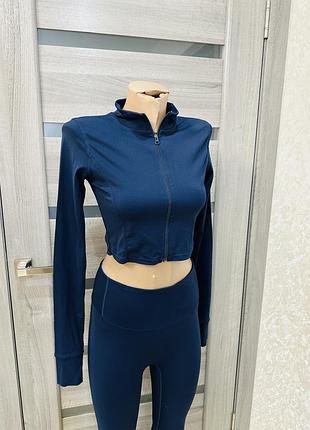 Костюм для спорта 3