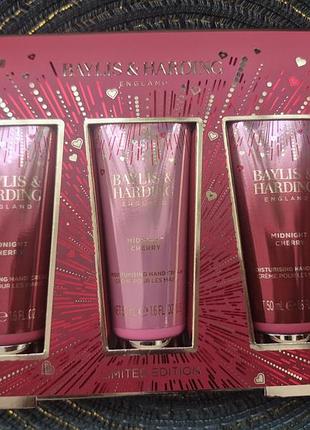 Жіночий подарунковий набір baylis & harding midnight fig & pomegranate, креми для рук, 3х50 мл