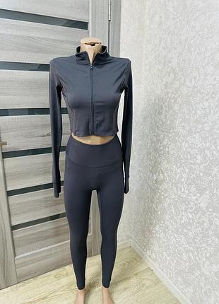 Костюм для спорта 2