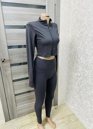 Костюм для спорта 3