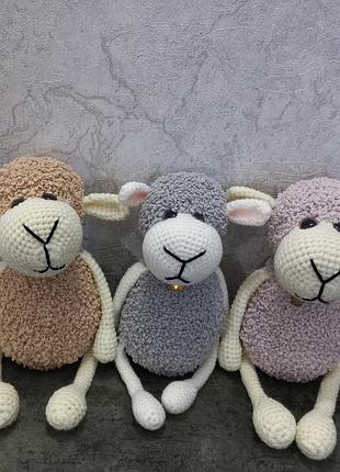 Вязаная игрушка овечка