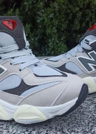Кроссовки new balance 9060 из экокожи светло серого цвета на шнуровке 41