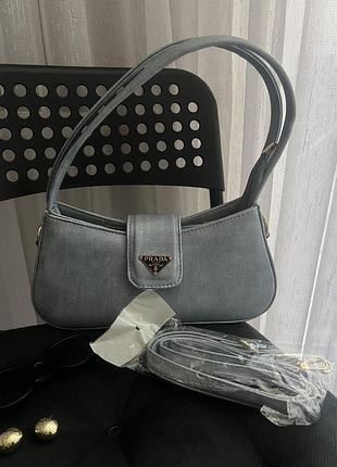 Блакитна сумка prada 5