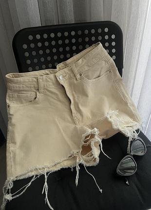 Бежеві шортики h&m з високою талією