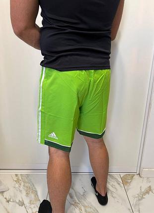 Нові шорти adidas розмір l 2