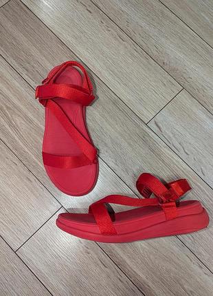 Сандалі fitflop 2