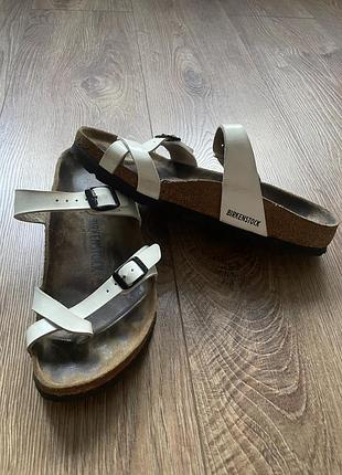 Шльопанці birkenstock 38
