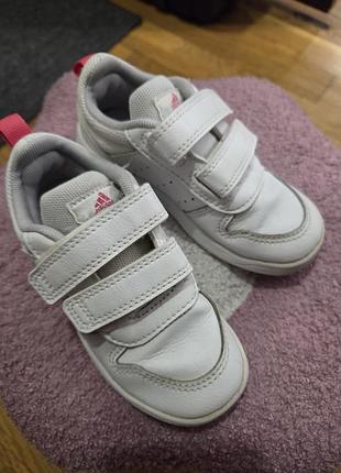Кросівки для дівчаток adidas білі, розмір 24, шкіряні, на липучках
