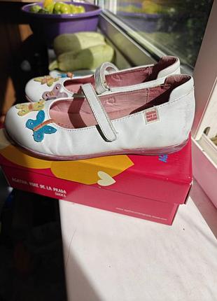 Кожаные туфли agatha ruiz de la prada для девочки 2