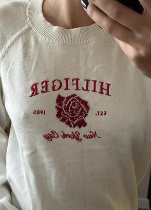 Джемпер tommy hilfiger с вышивкой 2
