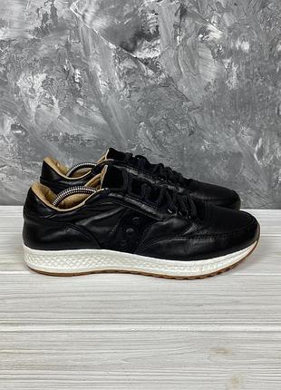 Кожаные кроссовки saucony freedom runner black 42.5/27 см