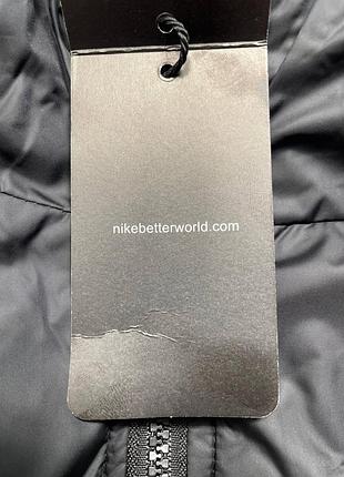 Курточка пуховик nike 4