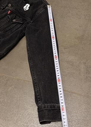 Джинсовка жіноча levi’s mickey mouse 8