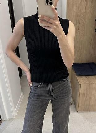 Вʼязана жилетка / топ в рубчик zara