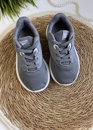 Кросівки сірі reebok 6