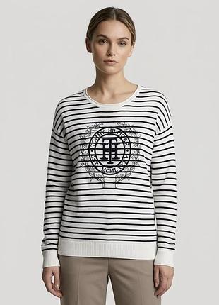 Светр жіночий tommy hilfiger у смужку з вишивкою
