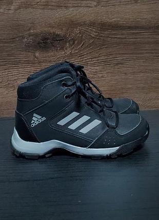 Детские демисезонные трекинговые ботинки adidas terrex hyperhiker (в том числе модель с кодом gz9216).