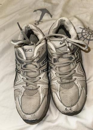 Кросівки asics білі зимові 2