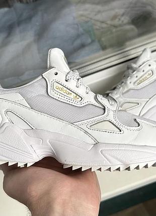 Кросівки унісекс adidas originals falcon trail білі ідеальні оригінал адідас