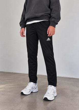 Спортивні штани adidas для хлопчика 11–12 років чорні зріст 152