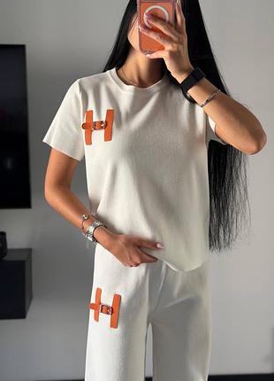 Костюм жіночий 2