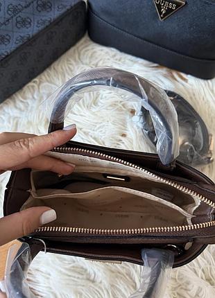 Жіноча нова сумочка бренду guess 4