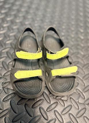 Босоніжки, сандалі crocs c9(25-26 розмір,15-15,5 см.)