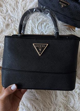 Жіноча нова сумочка guess