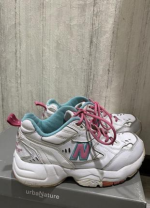 Кросівки жіночі new balance білі з рожевим та блакитним