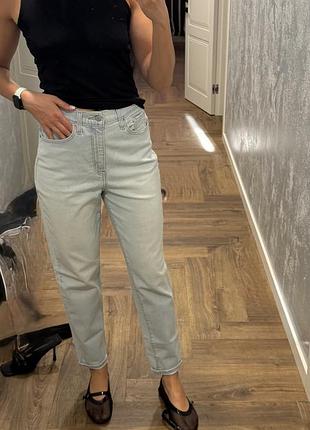 Джинси жіночі levi’s mom блакитні
