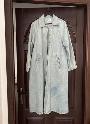 Жіночий джинсовий довгий плащ zara блакитний