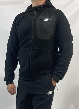 Зимовий чоловічий костюм nike