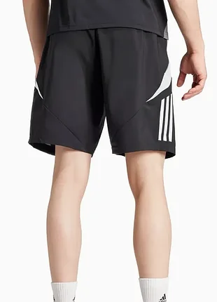 Шорти спортивні adidas 3