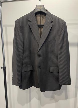 Класичний чоловічий піджак у тонку смужку marks & spencer tailoring коричневий